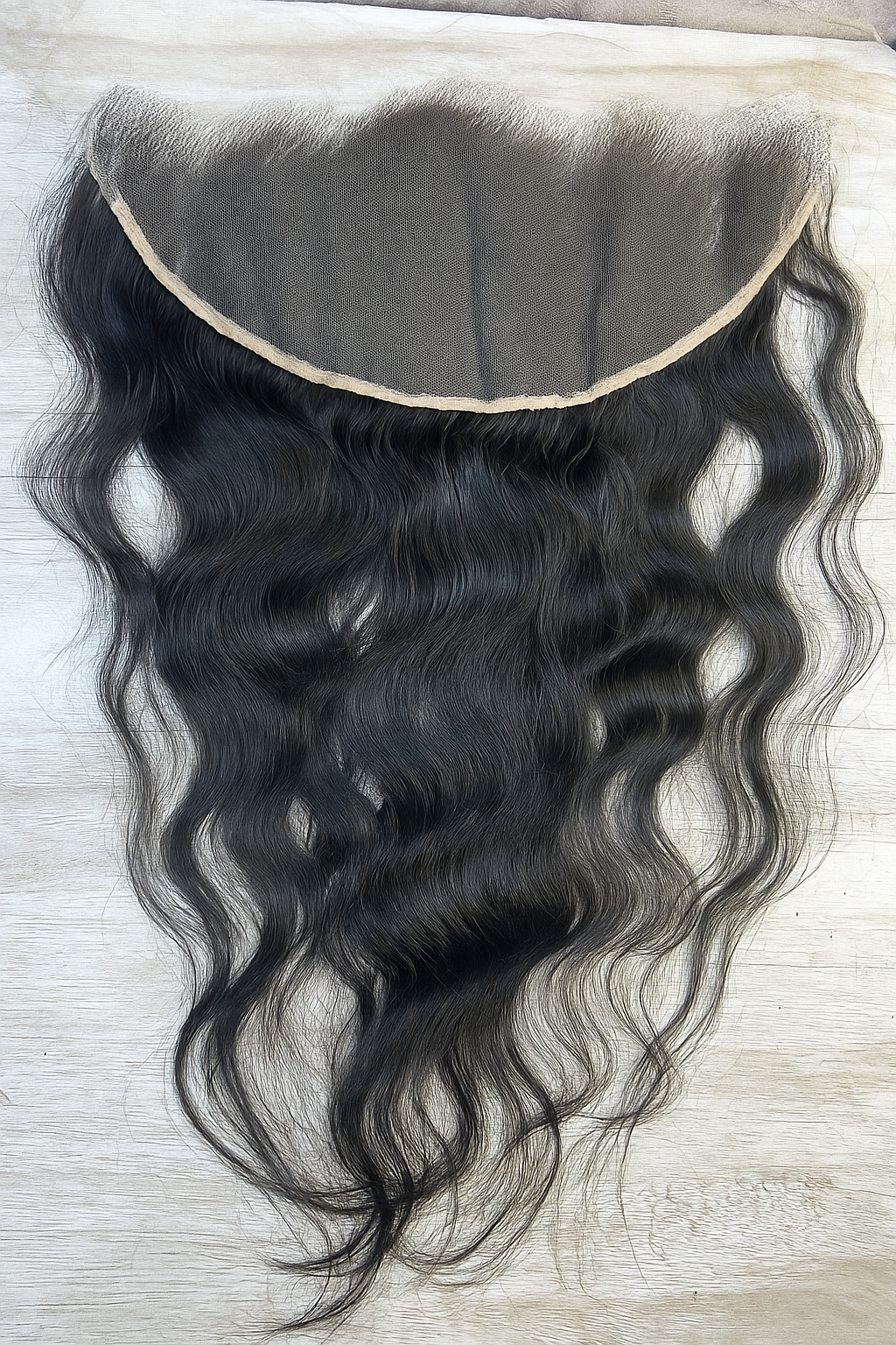 LACE FRONTALE INDIENNE